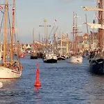 Zentrale Mit 2 Schlafzimmern Leuchtturm 아파트 Ostseebad Kühlungsborn