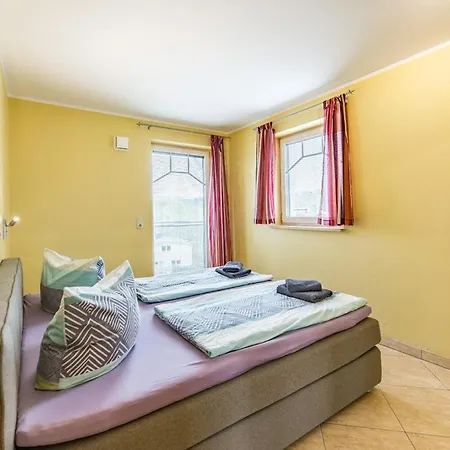 Apartamento Zentrale Mit 2 Schlafzimmern Leuchtturm Ostseebad Kühlungsborn