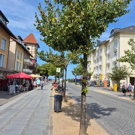 아파트 Zentrale Mit 2 Schlafzimmern Leuchtturm Ostseebad Kühlungsborn